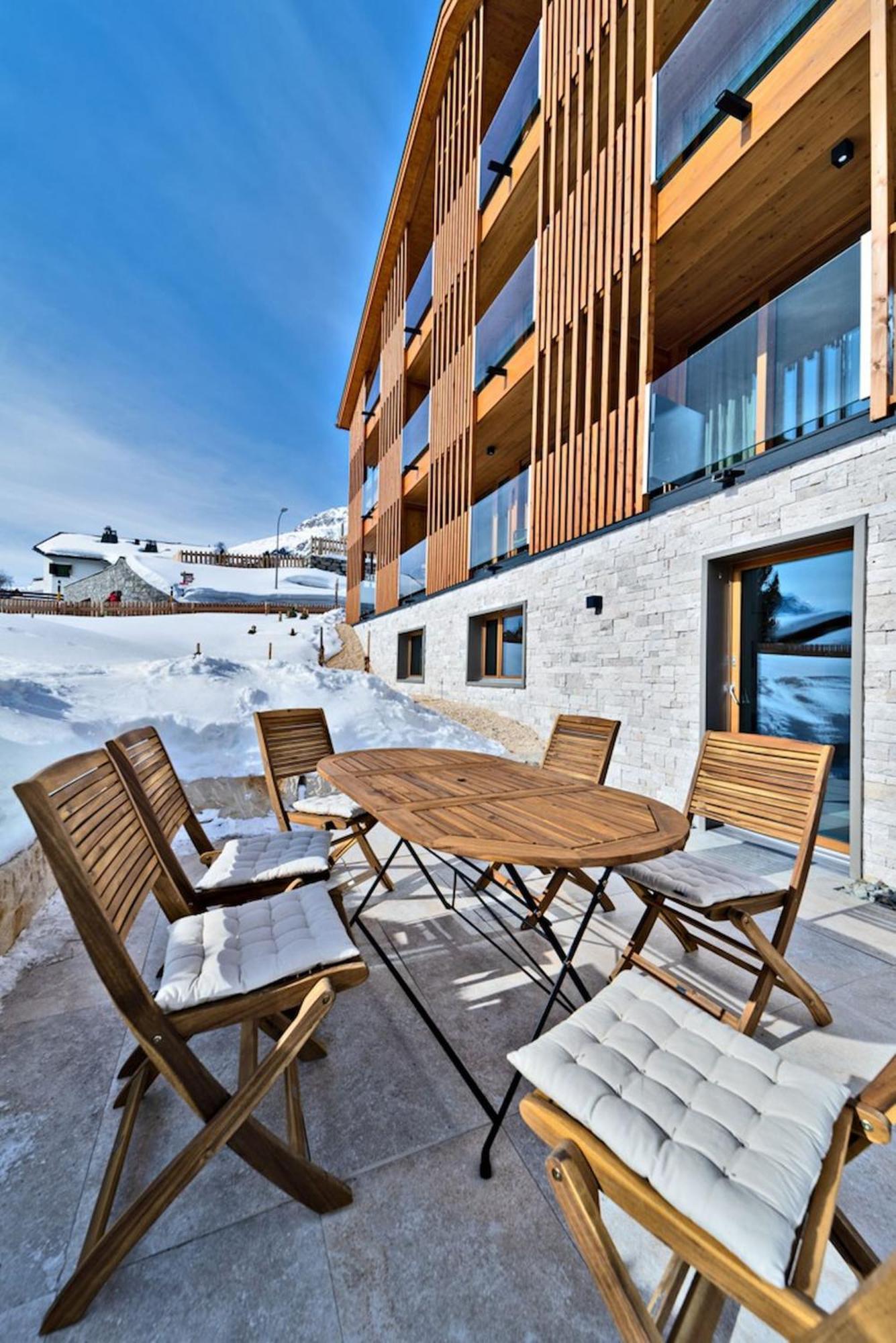 Ferienwohnung Chesa Muntanella - Samedan Exterior foto
