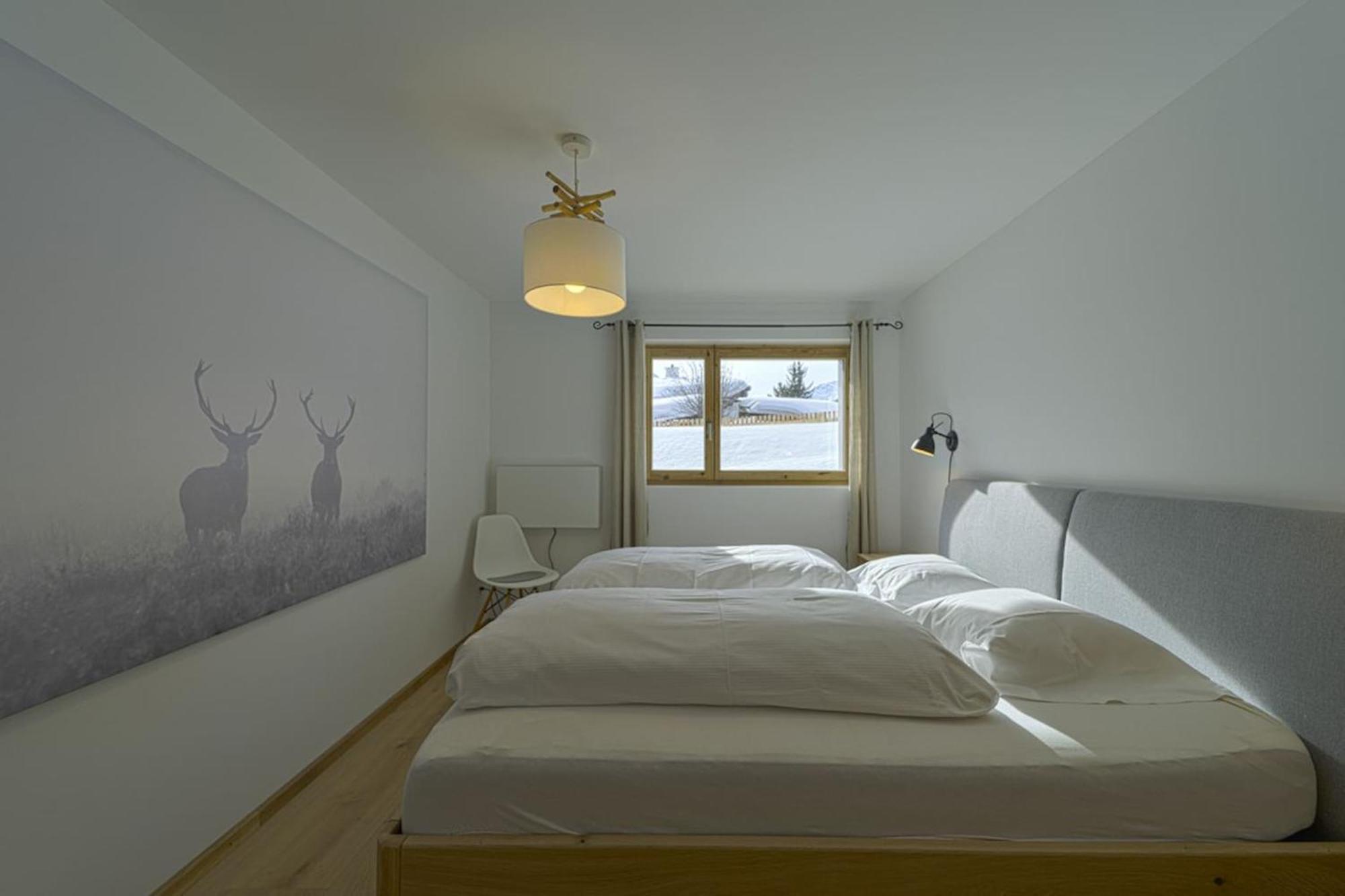 Ferienwohnung Chesa Muntanella - Samedan Exterior foto