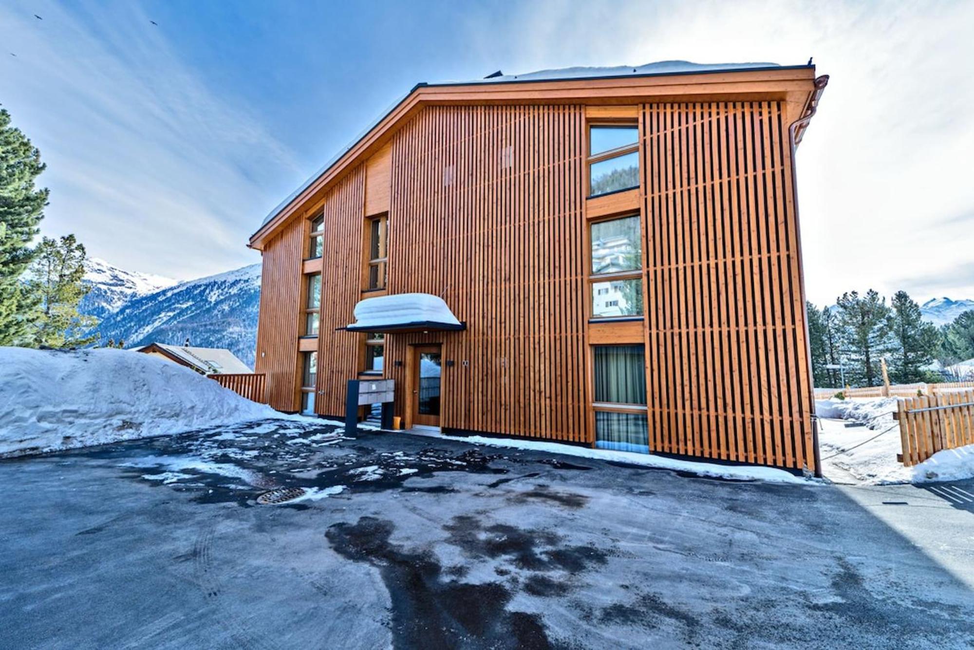 Ferienwohnung Chesa Muntanella - Samedan Exterior foto